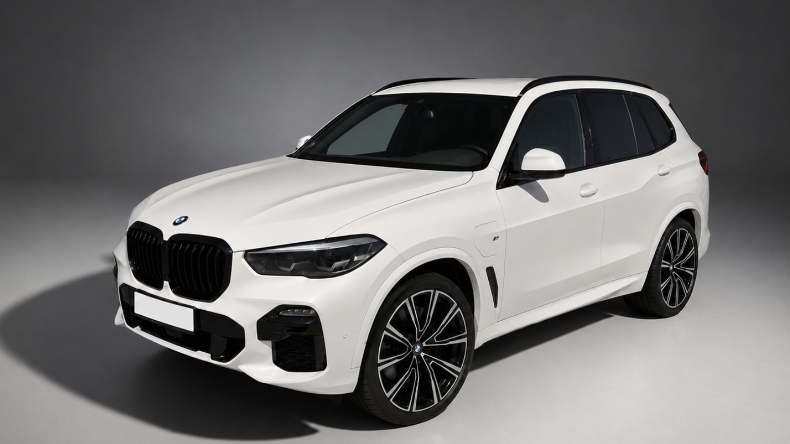 BMW X5 45e M Sport mieten in Belgrad — Majestic Auto Group